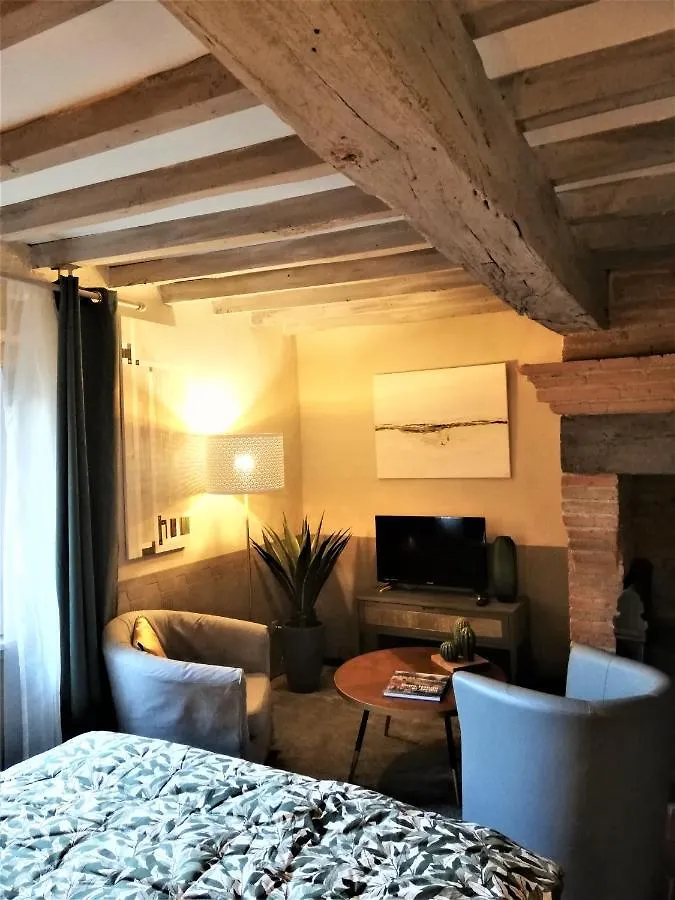La Chartreuse Bed & Breakfast Drudas 5*,  France