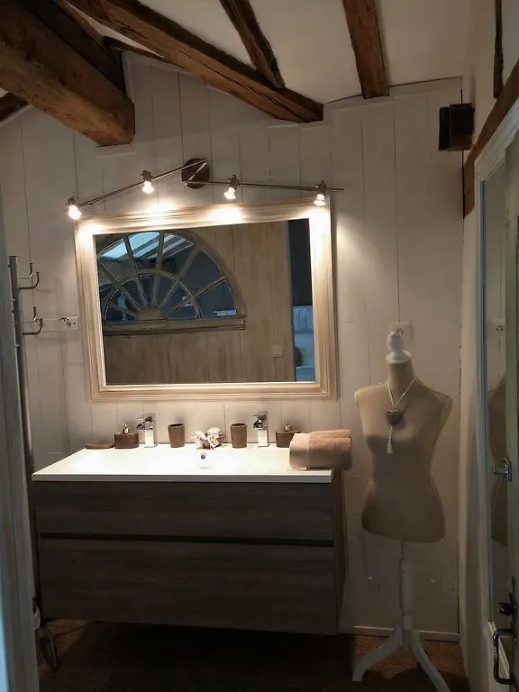 La Chartreuse Bed & Breakfast Drudas